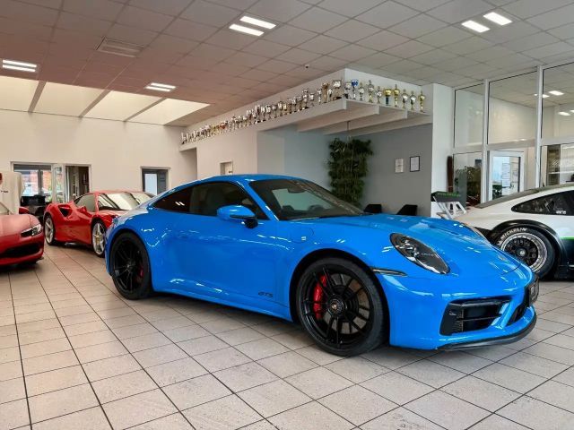 Porsche 992 2022 Benzine