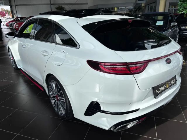 Kia ProCeed / pro_cee'd