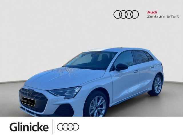 Audi A3 S line 35 TFSI *Ve*Sh*LEDS 2025 Benzine