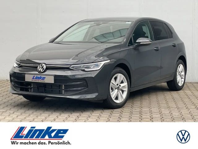 Volkswagen Golf VIII 1.5 eTSI DSG Goal Kamera/ACC/App-Con. 2025 Benzine