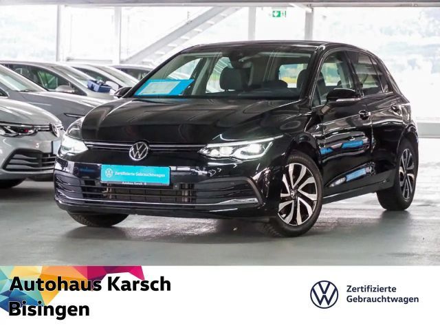 Volkswagen Golf VIII 2.0 TDI DSG Active AHK, PANOR.SD, Navi 2022 Diesel