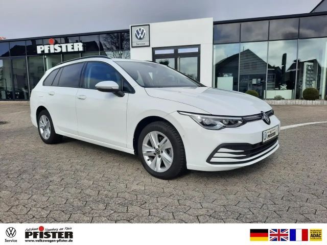 Volkswagen Golf VIII Variant 1.5TSI Life ACC Kamera Navi Klima 2023 Benzine