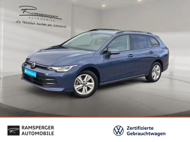Volkswagen Golf Variant 1.5 TSI Life 4 Zylinder  ACC LED AP 2024 Benzine