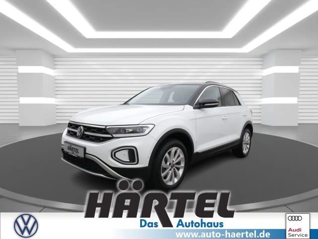 Volkswagen T-Roc STYLE 1.5 TSI DSG (+ACC-RADAR+NAVI+AHK) LED 2024 Benzine