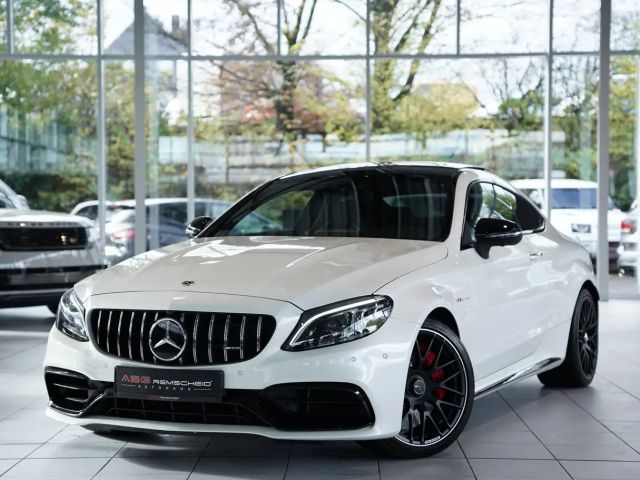 Mercedes-Benz C 63 AMG 2022 Benzine