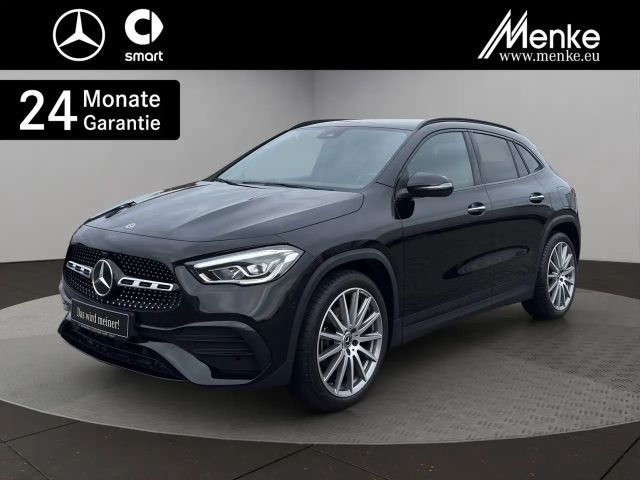 Mercedes-Benz GLA 200 AMG+Night+Distro+KeyGo+DAB+Kamera 2023 Benzine