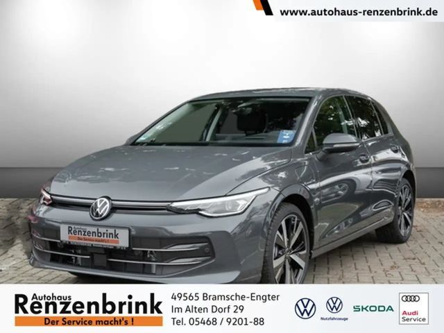 Volkswagen Golf VIII Style eHybrid DSG AHK Business 2025 Hybride / Benzine