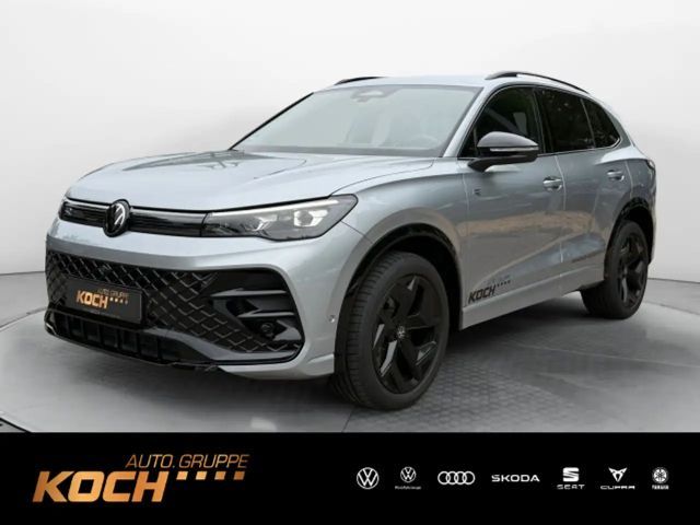 Volkswagen Tiguan 2.0TSI R-Line DSG 4M AHK HUD LED Navi 2025 Benzine
