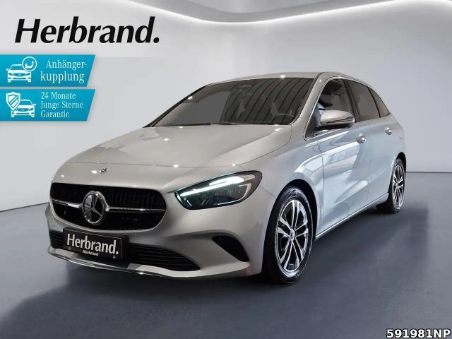 Mercedes-Benz B 200 2024 Benzine