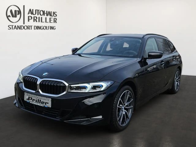 BMW 318 d Touring/NAVI/AHK/LED/DAB/HUD/LiveCockpit 2024 Diesel