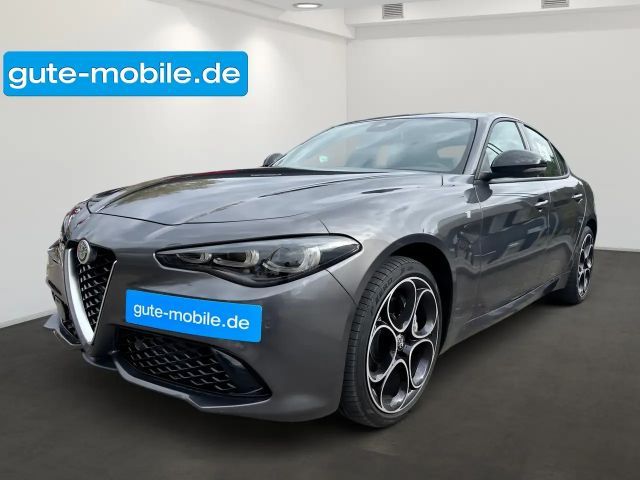 Alfa Romeo Giulia Ti Q4 H&K   Kamera   Allrad   MATRIX 2024 Benzine