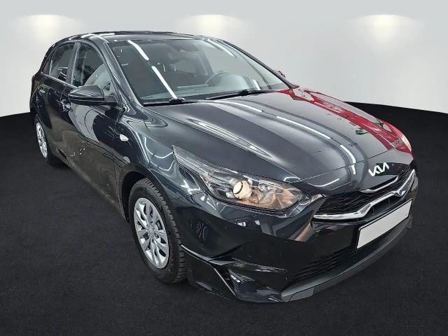 Kia Ceed / cee'd