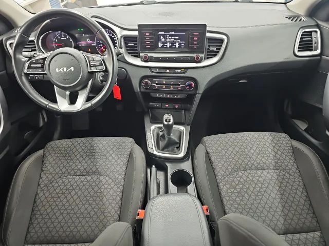 Kia Ceed / cee'd