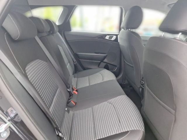 Kia Ceed / cee'd
