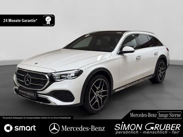 Mercedes-Benz E 300 2024 Hybride / Diesel