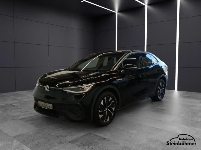Volkswagen ID.5 Pro Performance 150kW IQ.Light NAV AHK Pano 2022 Elektrisch
