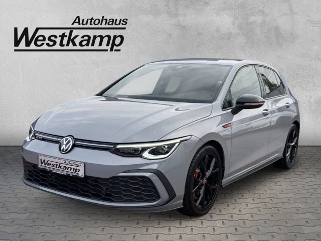 Volkswagen Golf 2022 Benzine