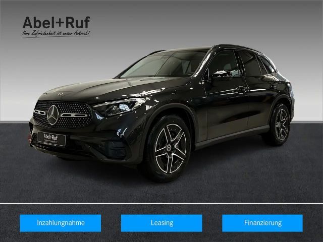 Mercedes-Benz GLC 200 2025 Benzine