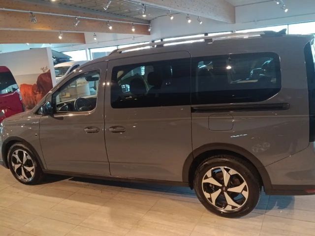 Ford Grand Tourneo
