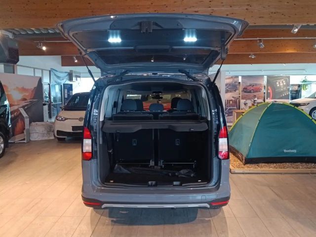 Ford Grand Tourneo