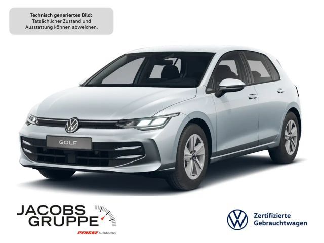 Volkswagen Golf 2025 Benzine
