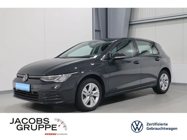 Volkswagen Golf 2023 Benzine