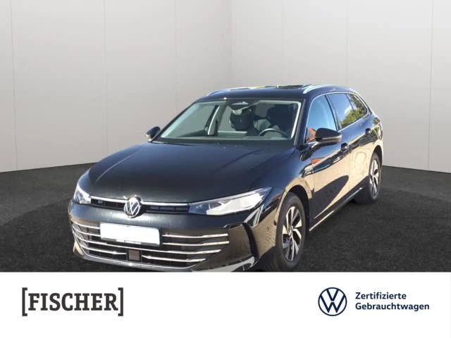 Volkswagen Passat Variant 2.0TDI DSG Business Matrix AHK Navi HUD ACC 2024 Diesel