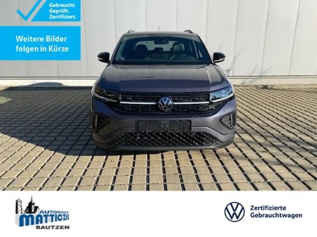 Volkswagen T-Cross 1.5 TSI DSG R-Line BLACK-STYLE/AHK/18-ZOLL/MATRIX 2025 Benzine