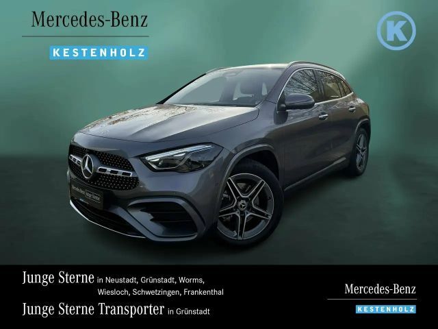 Mercedes-Benz GLA 220 2024 Benzine