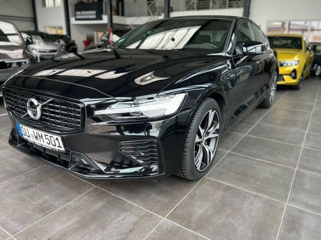 Volvo S60 T 8 AWD Recharge  R-Design +Standheizung +el.SD + 2021 Hybride / Benzine