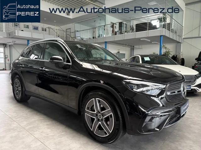 Mercedes-Benz GLC 300 2024 Benzine