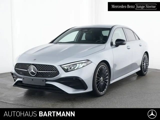 Mercedes-Benz A 250 A 250 4M AMG+NIGHT+WINTER +KAMERA+SPUR+LED+MBUX+ 2024 Benzine
