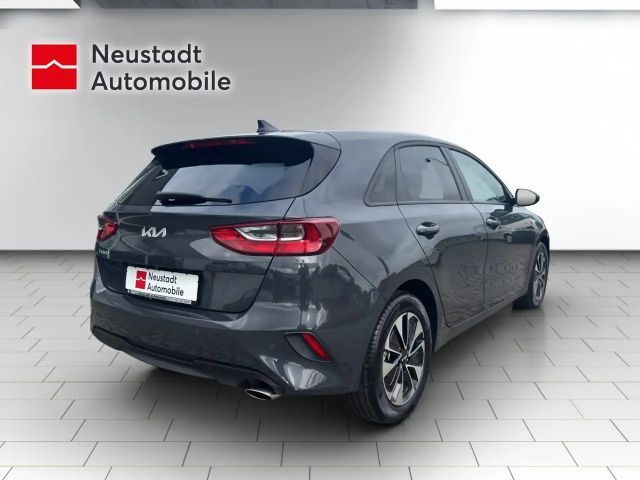 Kia Ceed / cee'd