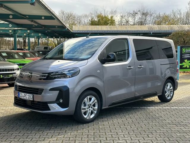 Peugeot Traveller