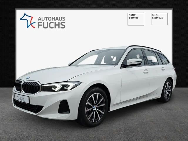 BMW 318 i Touring AHK el. Navi  LED 17'' Alu Sitzheiz RFK 2024 Benzine