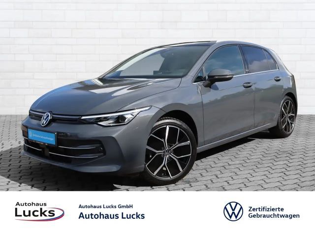 Volkswagen Golf EDITION 50 1.5 eTSI DSG Pano AHK HUD 2024 Benzine