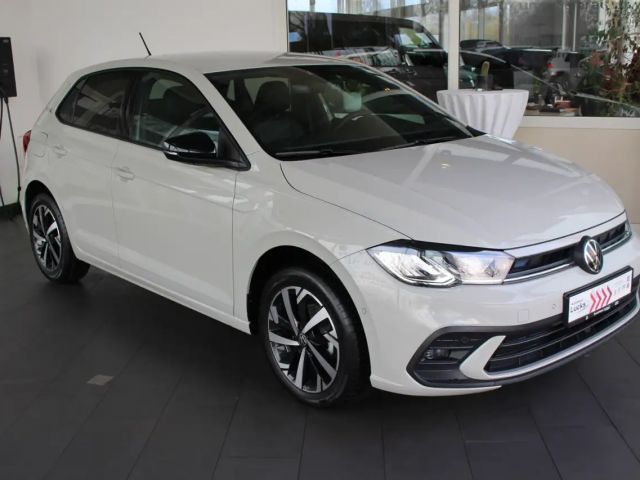 Volkswagen Polo Goal 1,0 l TSI DSG LED NAVI ACC Travel Assist 2024 Benzine