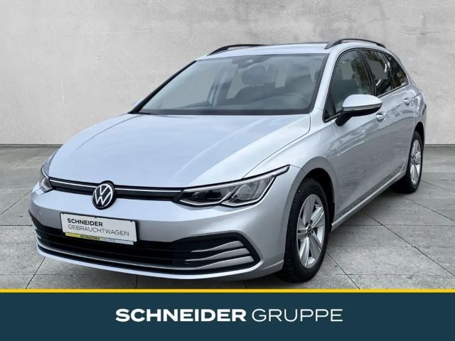 Volkswagen Golf Variant VIII VARIANT 1.0 TSI LIFE LED+NAVI+SHZ+PDC 2022 Benzine