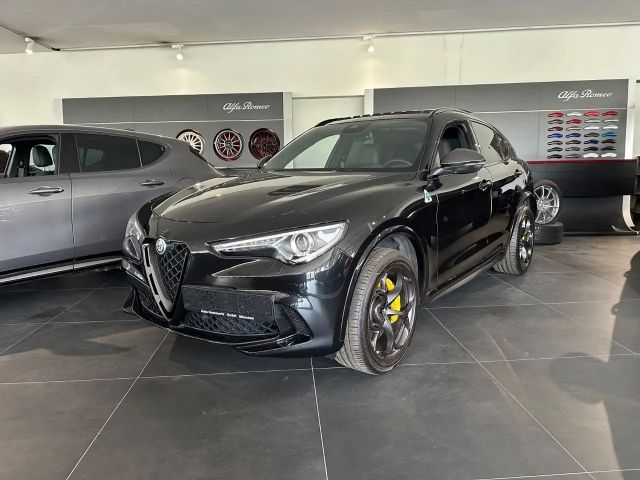Alfa Romeo Stelvio 2021 Benzine