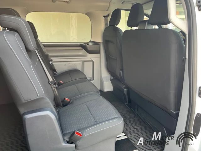 Ford Tourneo