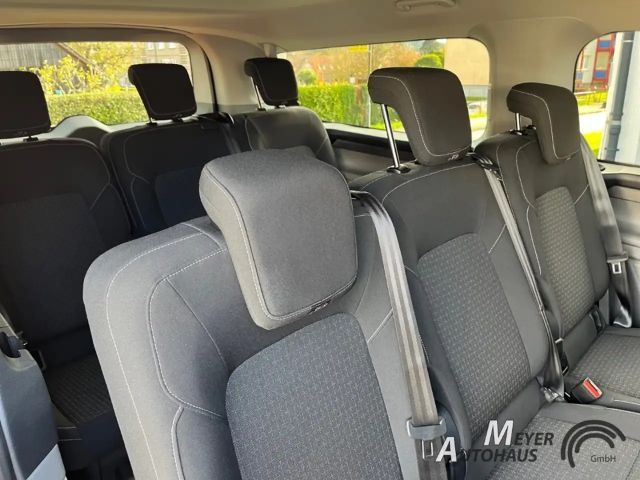Ford Tourneo