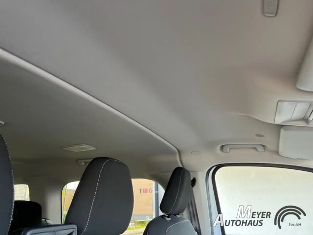 Ford Tourneo