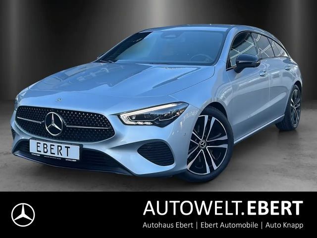 Mercedes-Benz CLA 220 CLA220d SB Night DISTRO KeyGo AHK el.Heckkl MLED 2024 Diesel