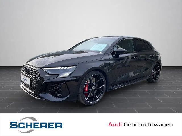 Audi RS3 2024 Benzine