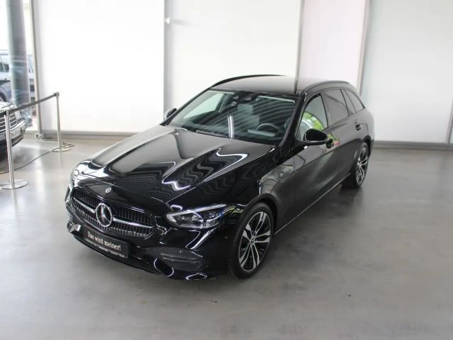 Mercedes-Benz C 300 d T Avantgarde DIGITAL Light AHK Kamera 2021 Diesel