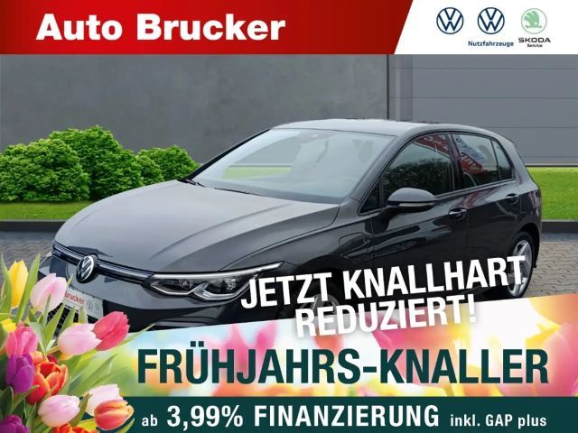 Volkswagen Golf VIII GTE+Sportfahrwerk+Sitzhzg+Klimaautomatik 2022 Hybride / Benzine
