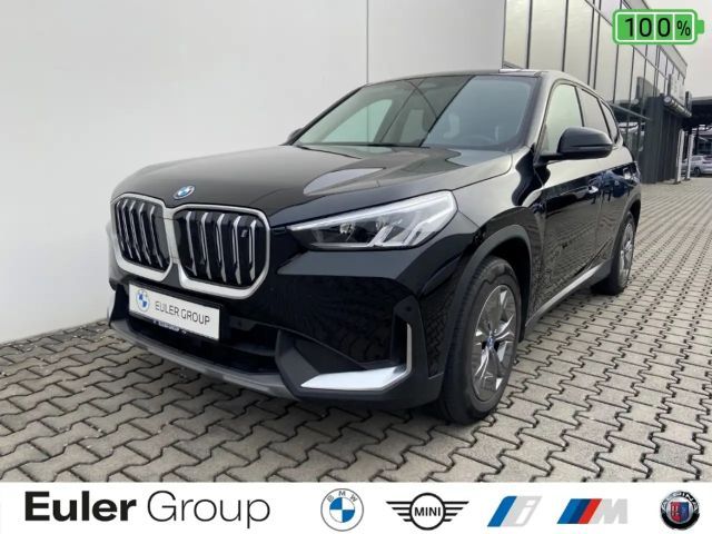 BMW iX1 xDrive 30A Parkass SHZ LMR DAB ActGuard 2023 Elektrisch