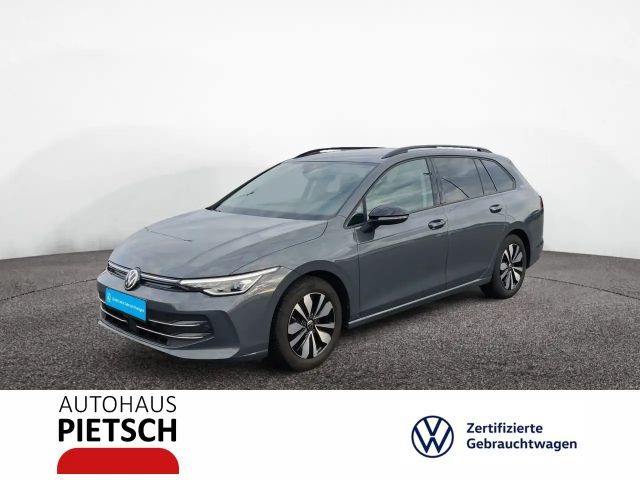 Volkswagen Golf Variant Golf VIII Variant 1.5 eTSI Goal DSG AHK 2025 Benzine