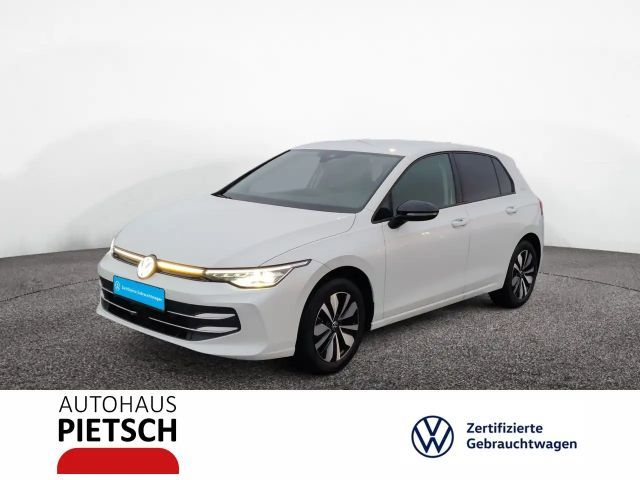 Volkswagen Golf VIII 1.5 eTSI DSG Goal LED+ Kamera 2024 Benzine