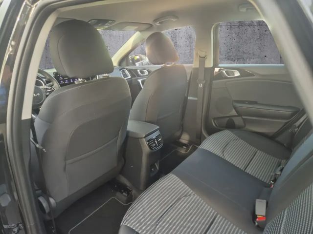Kia Ceed / cee'd